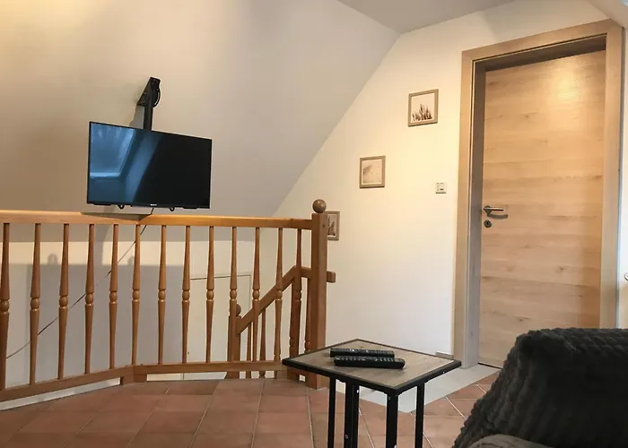 Neuhold بيت للعطل